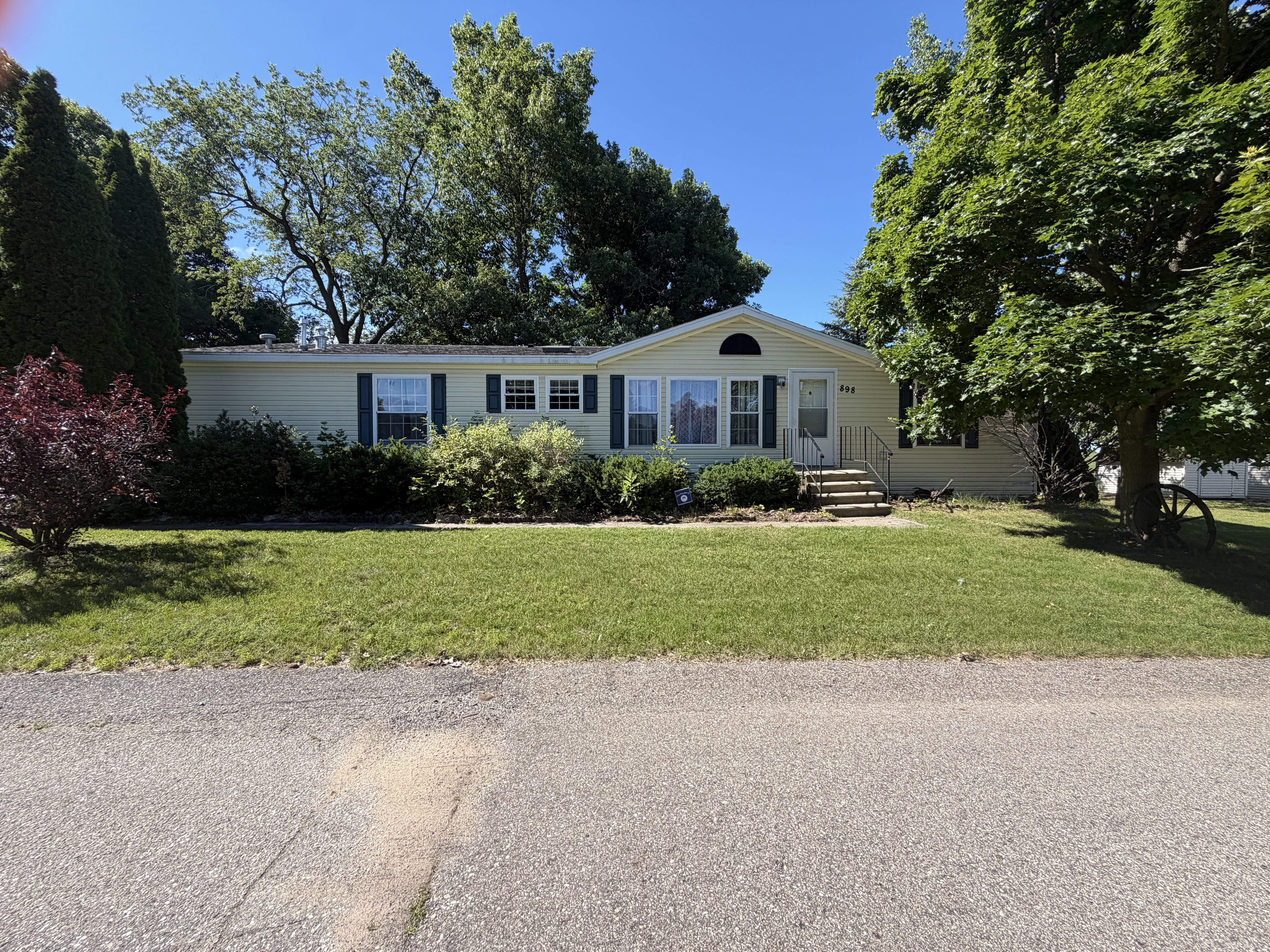美ルート（ビルート） Home Sales | CID Cider Mill Village - 898 Millwood Trail Site 183