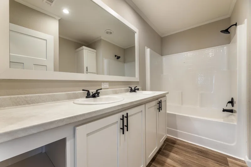 Home Sales RIV River Ridge Estates 1601 East Slaughter Lane 091